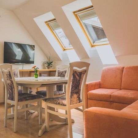 Apartment Amak With Free Onsite Parking Bovec Camera foto