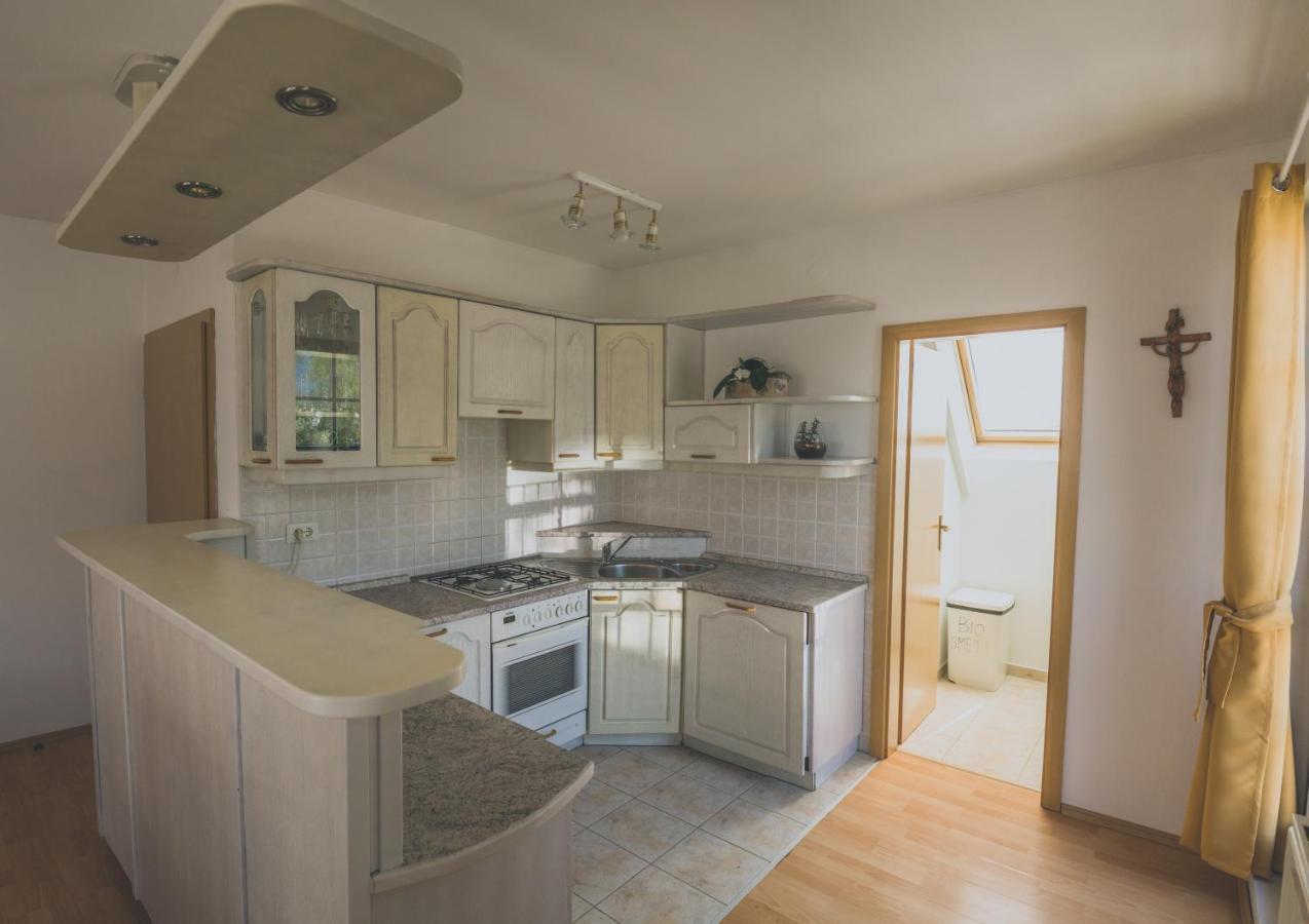 Apartment Amak With Free Onsite Parking Bovec Esterno foto